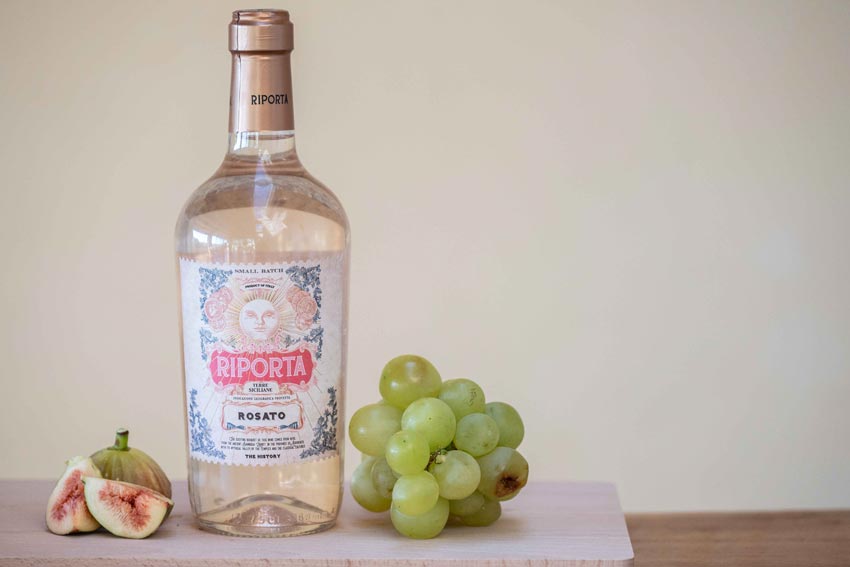 Eine Flasche Riporta Rosato